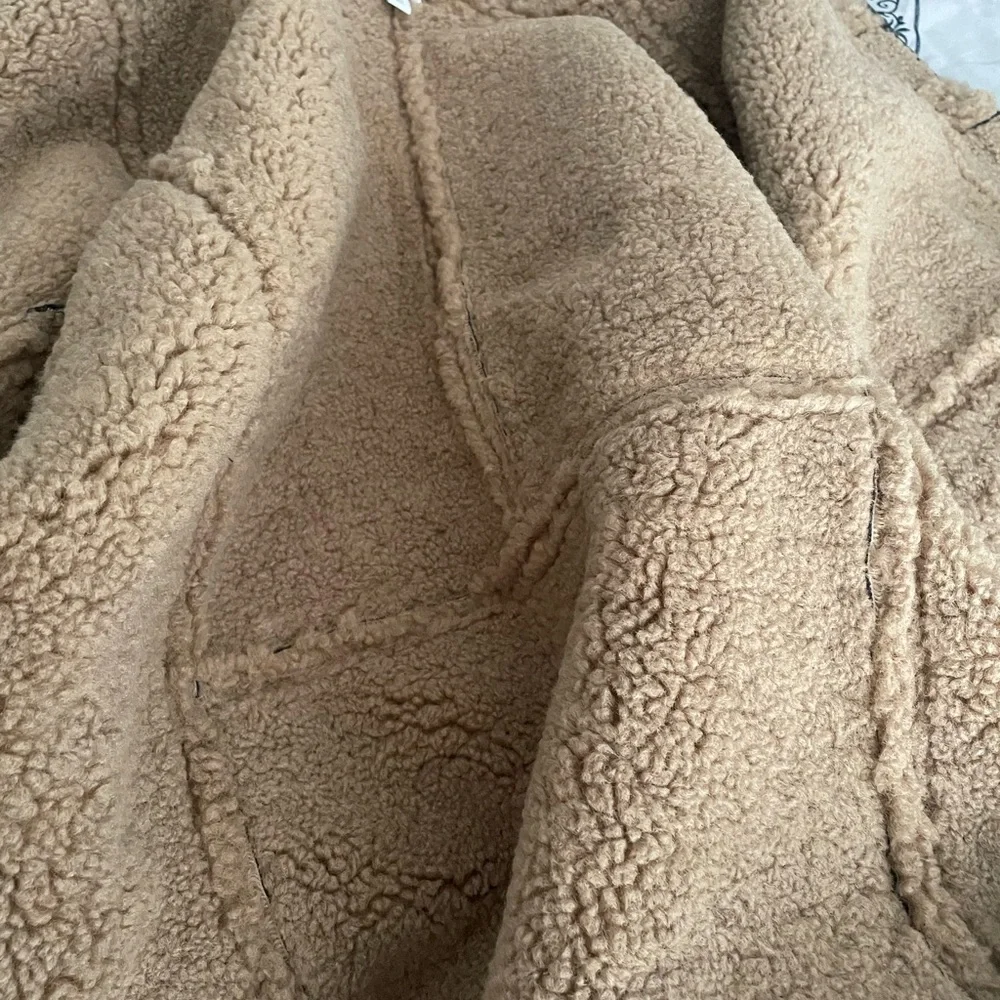 Like new Topshop heavy weight vegan leather coat in medium - Picture 11 of 13